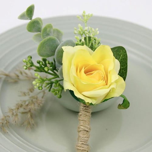 [A-024596] Luxe Corsage Zijden Roos Geel Groen Boutonnière op pinclip met speld passend bij 024597