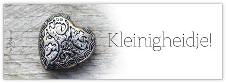 [A-012490] Bloemenkaartje Kleinigheidje! kaartje voor bloemstukken en boeketten