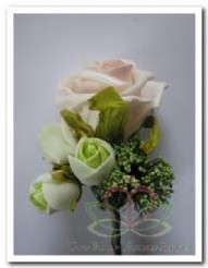 [A-006992] Corsage Roos Cremerose CPR108 Maatwerk