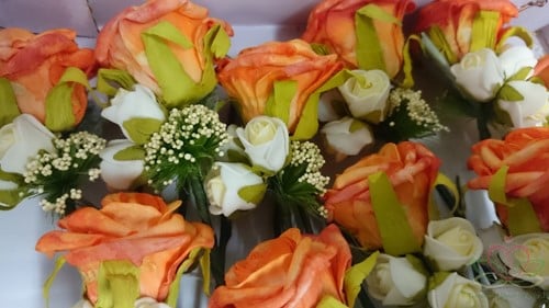[A-009584] Corsage Roos Oranje Comb CPR130-OR Maatwerk