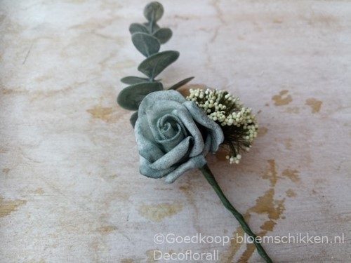 [A-015902] Corsage Roos CPR 902 Grijsblauw cream Maatwerk