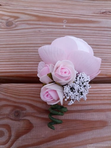 [A-016310] Corsage Ranonkel CRR 310 SoftRoze Wit Maatwerk