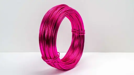 [A-002557] Aluminiumdraad gelakt 303 Roze Pink Fuchsia 2 mm 12 meter