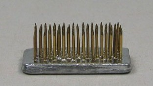 [A-017580] Bloemensteekbol Kenzan Fakirbed Ikebana Vierkant 36x36 mm