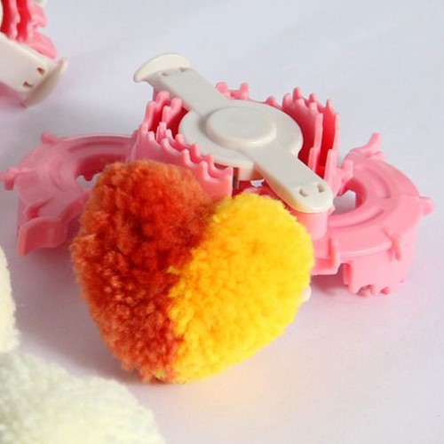 [A-012051] Pompom maker Hartvormig 7 cm