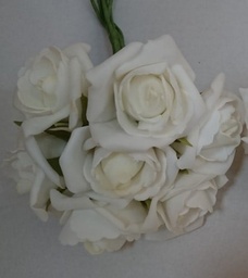 [A-011446] Foamroos Emilia Creme 6 cm bundel 7 stuks