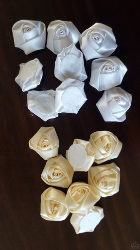 [A-011831] Satijnroos voor Broche Bruidsboeket Creme 3,5-4 cm 10 stuks