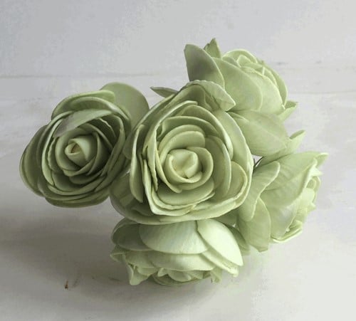 [A-015879] Ranonkels foam Cool Groen 6 cm doos 30 stuks